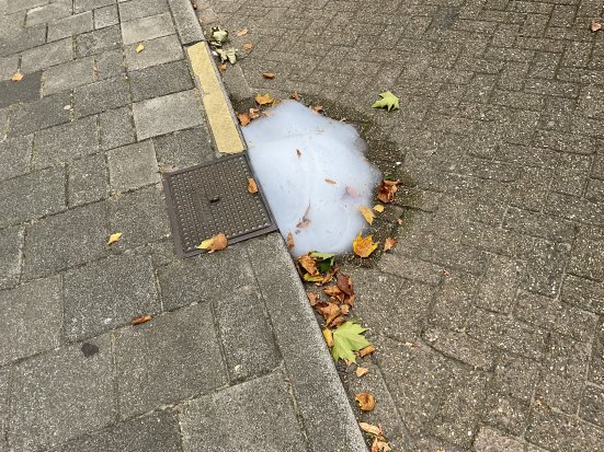 Rioolinspectie schoonmaakmiddelen - schuim riool Rioolinspectie schoonmaakmiddelen