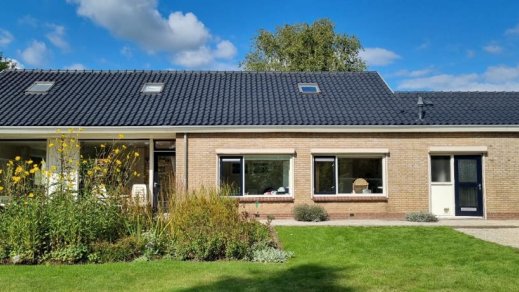 gecoat dak en schone gevel